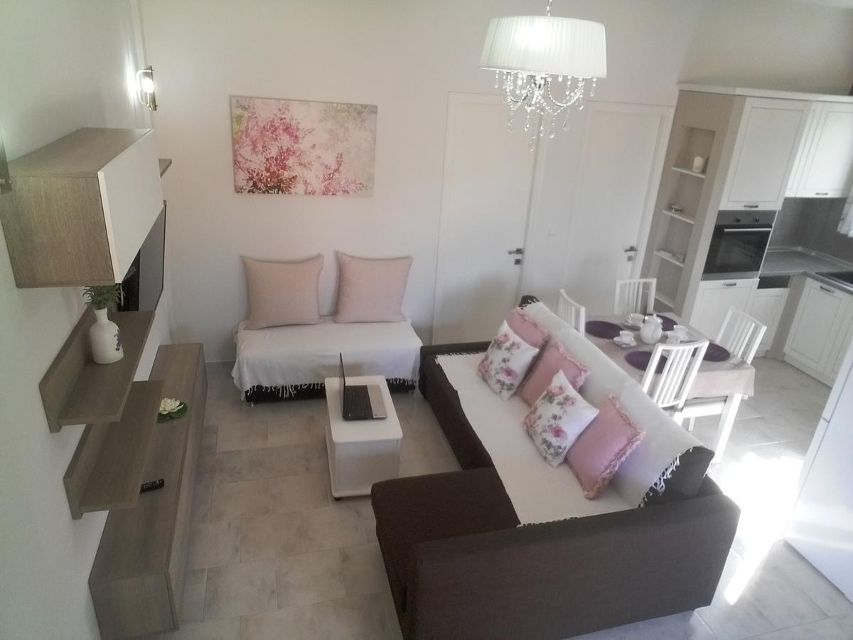 Amaryllis Boutique Apartments Moraitika Extérieur photo
